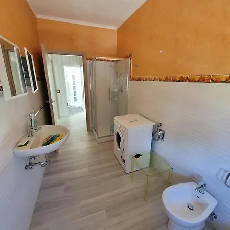 Semesterbostad In A 20 Min Da Levanto E Dalle 5 Terre-sesta Godano *