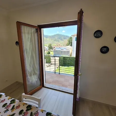 In A 20 Min Da Levanto E Dalle 5 Terre-sesta Godano *